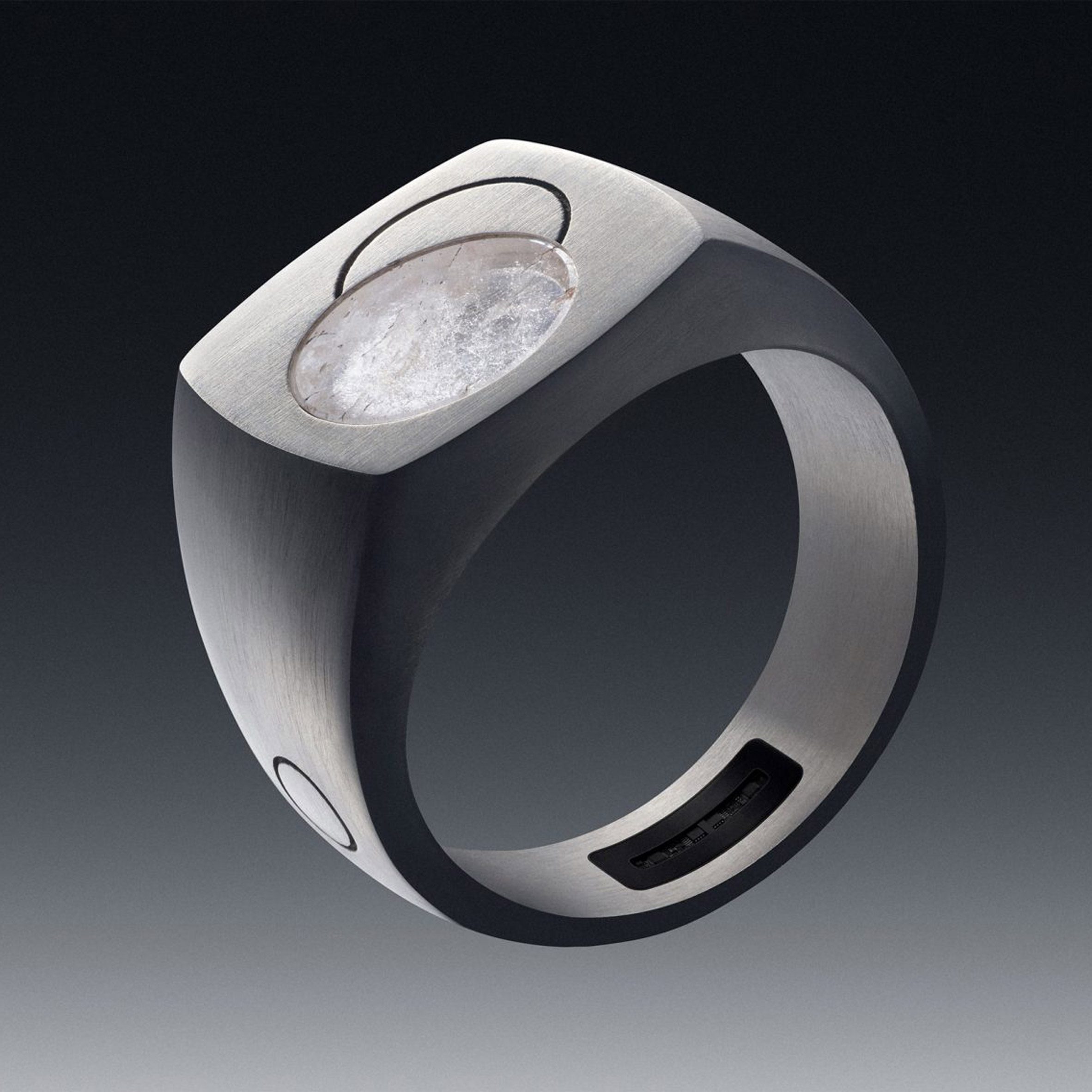 Quartz AI ring