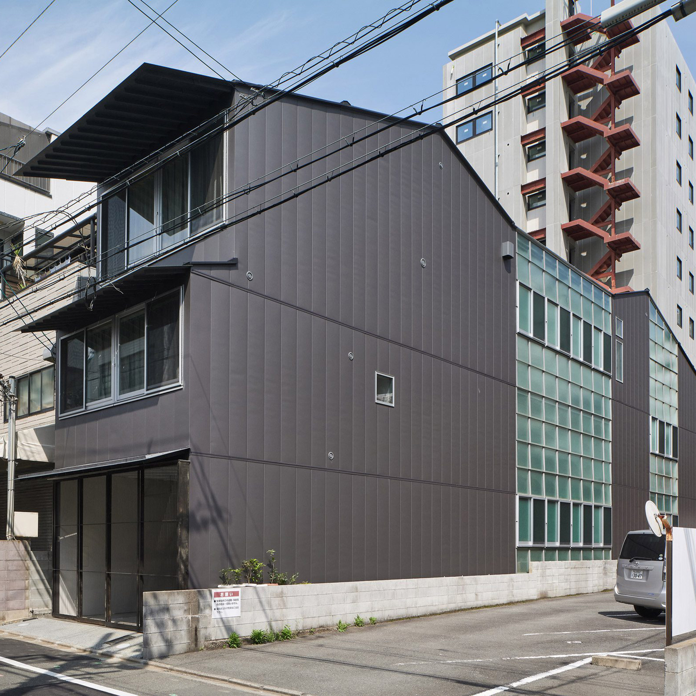 House and Studio in Kyoto by Tato Architects