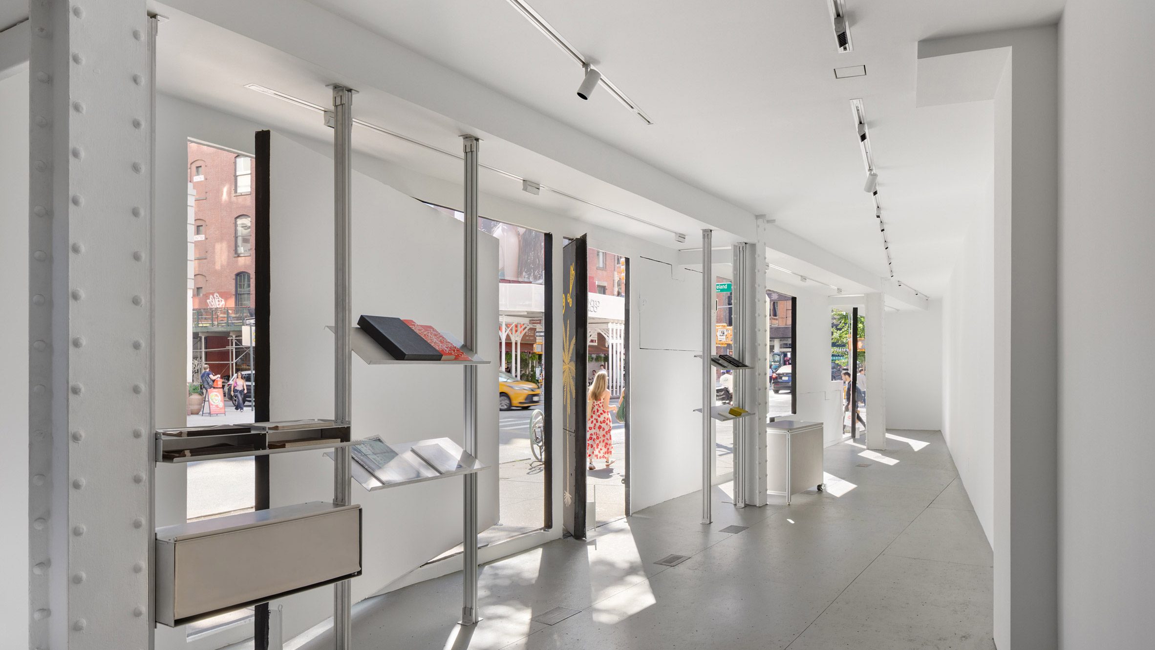 GRT Architects, New York'taki Storefront for Art and Architecture'u Yeniledi