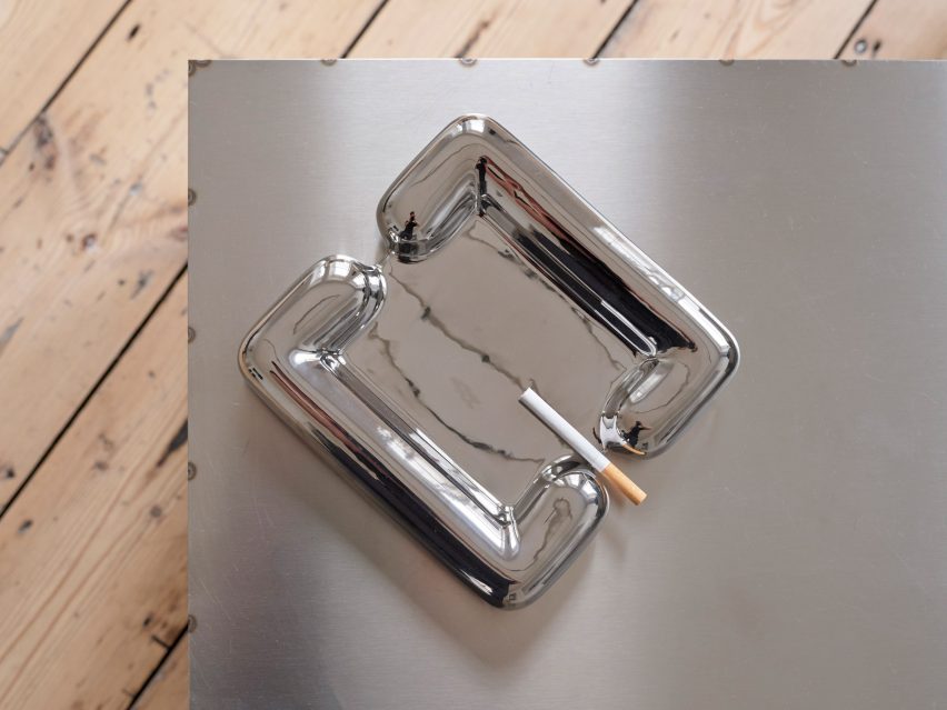 Silver ash tray