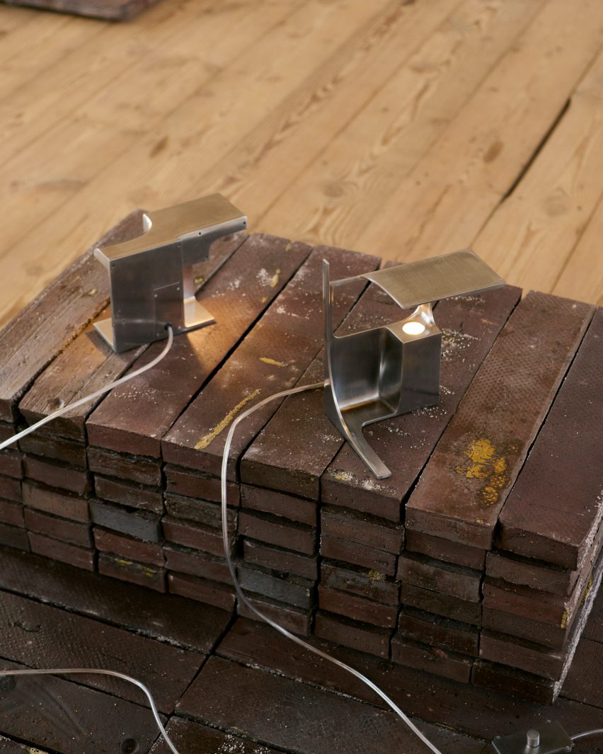Sculptural lights