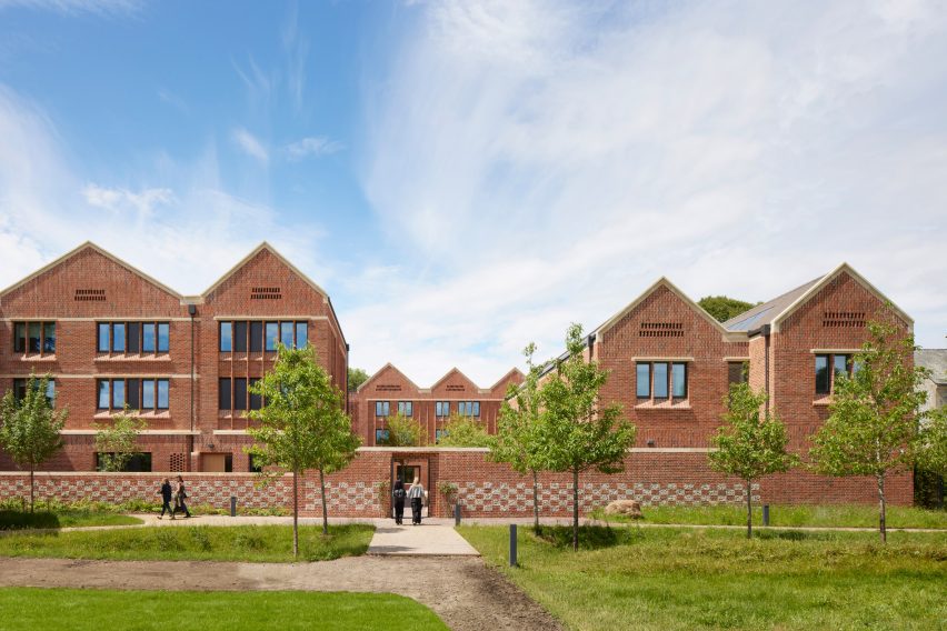 Winchester College boarding house by Stanton Williams