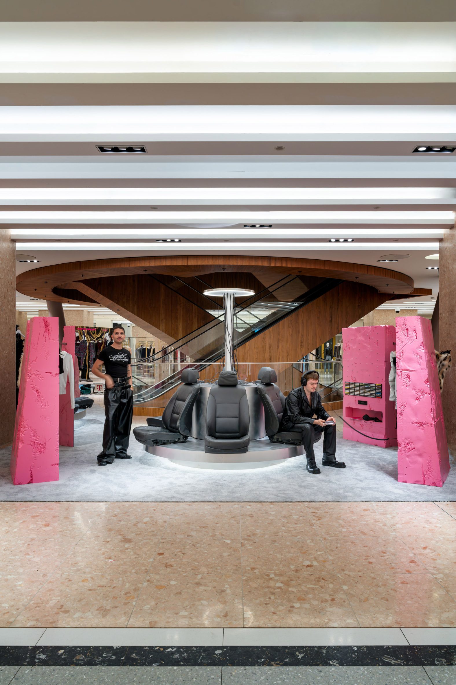 Passenger installation by Yont Studio for Namilia and Telekom Electronic Beats