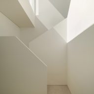 Bellavista 11 villa by Fran Silvestre Arquitectos