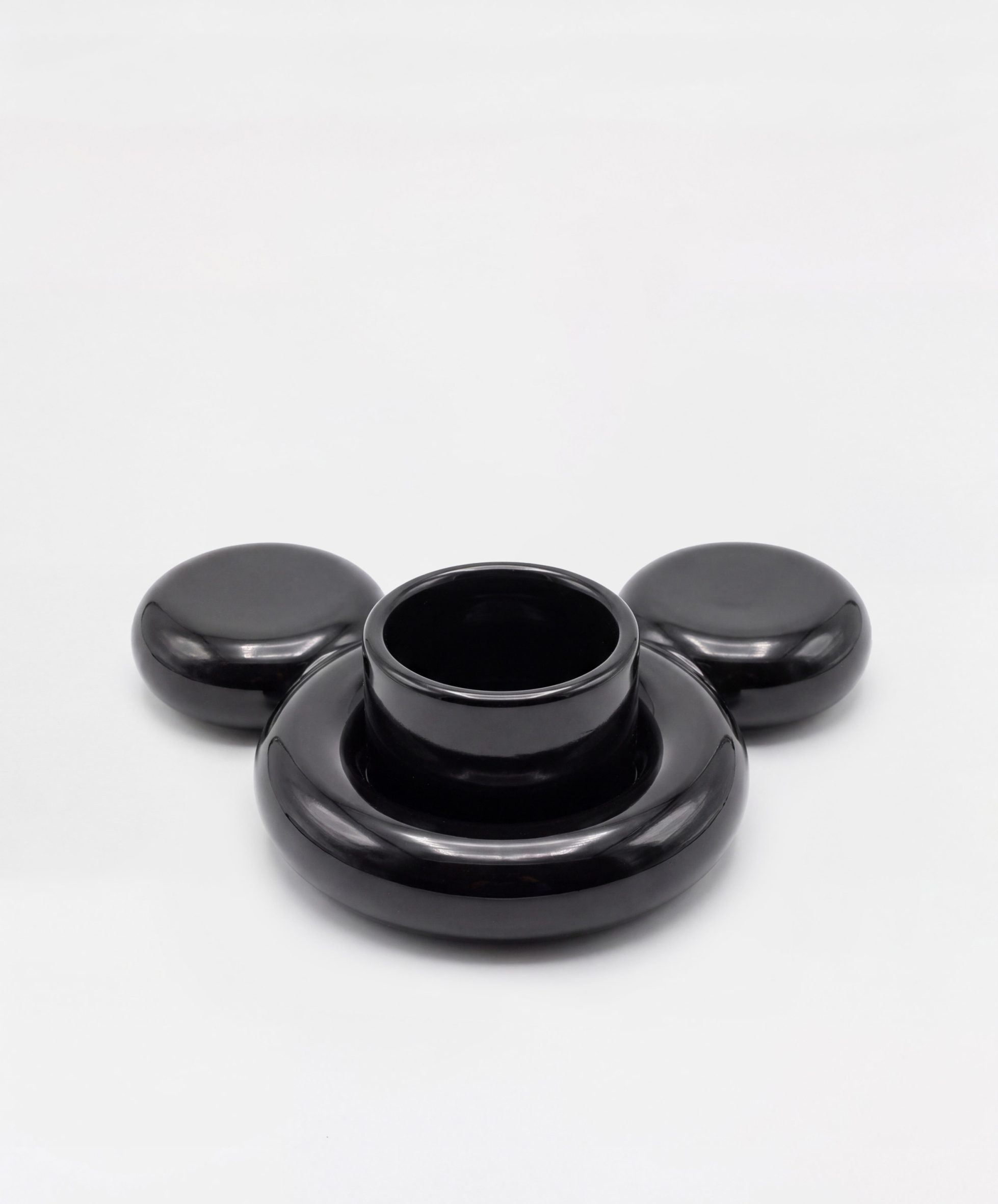 Mouse-shaped mug and saucer
