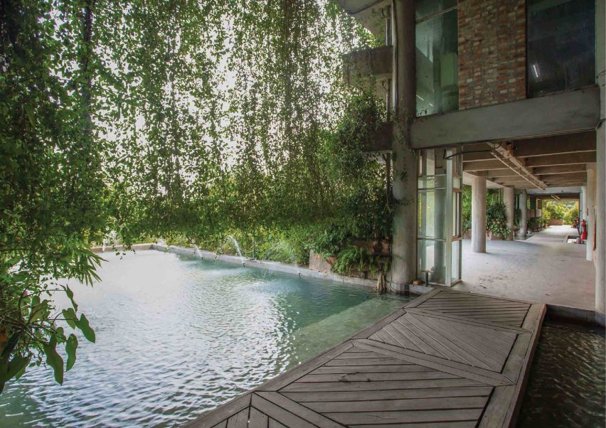 Green Field Factory by Nakshabid Architects wins RIBA International Prize