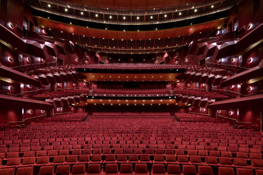 Ian Potter State Theatre by NH Architecture and Sn&oslash;hetta