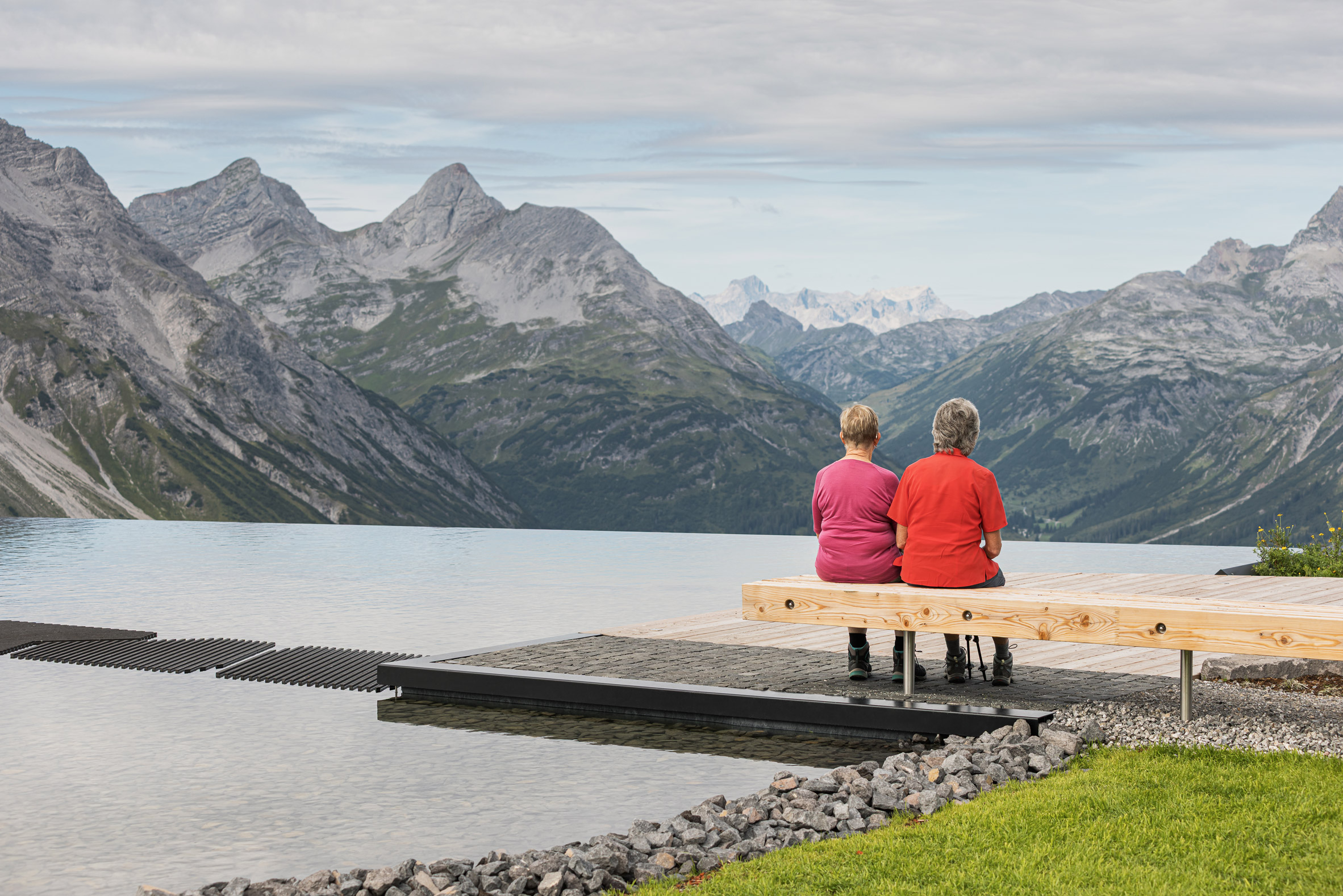 Alpine viewpoint 