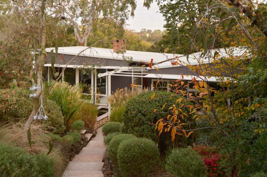 Studley Park residence featured in Riverside Modern book
