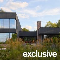 Openings "dissolve boundaries" at Sable House by Allan Joyce Architects