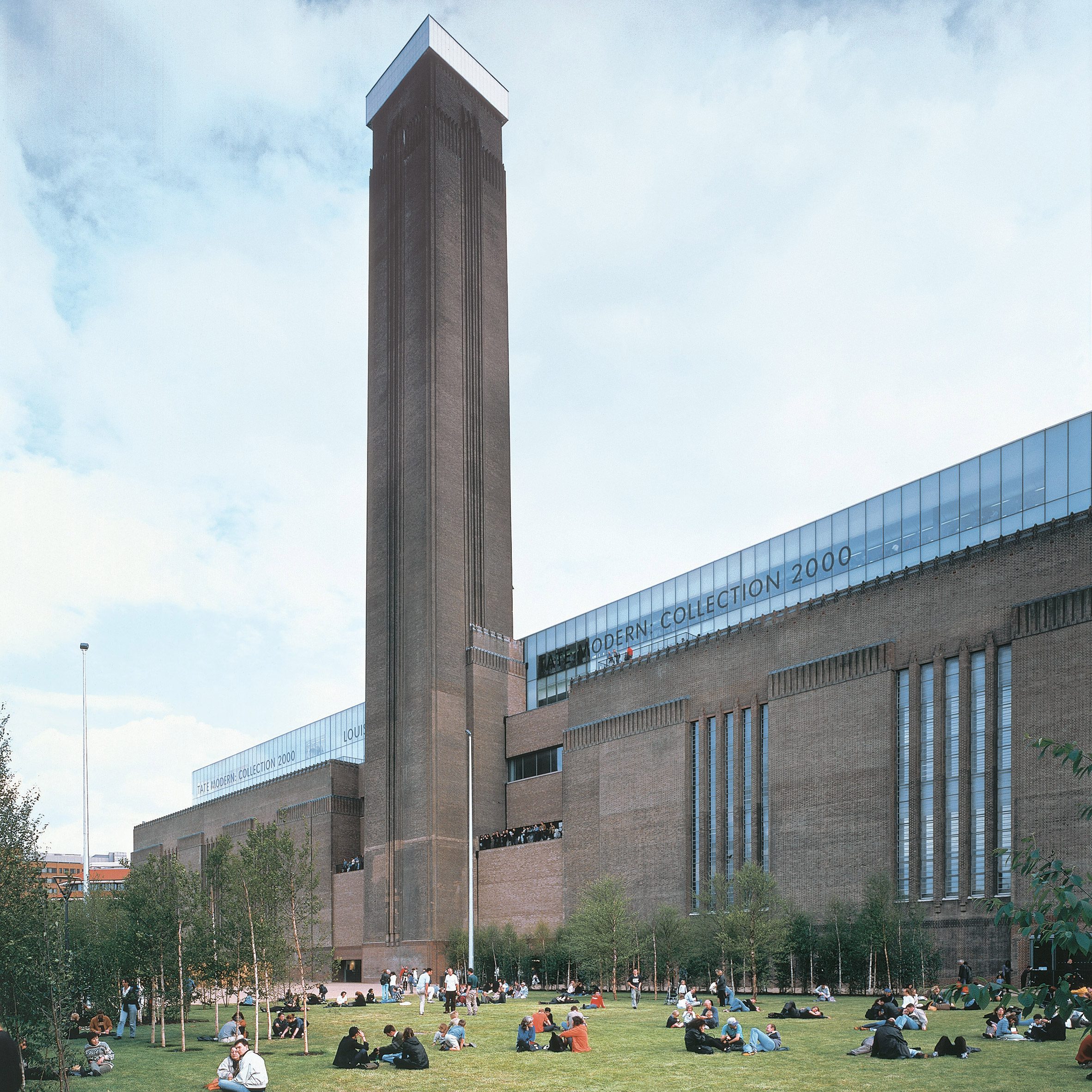 Tate Modern by Herzog & de Meuron