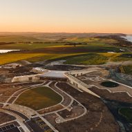 Twelve Apostles visitor centre by Grimshaw