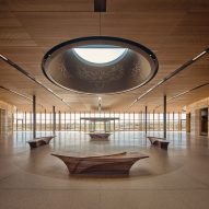 Twelve Apostles visitor centre by Grimshaw