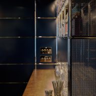 VV's cocktail bar